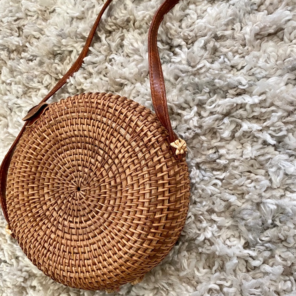 Woven Round Rattan Shoulder Bag Gem